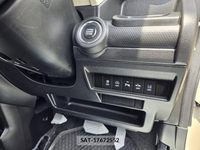 Suzuki X BEE 2020-05 8549794-19