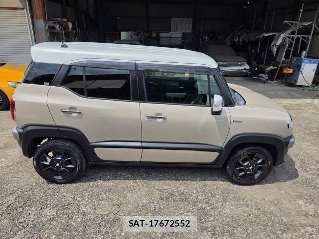 Suzuki X BEE 2020-05 8549794-9