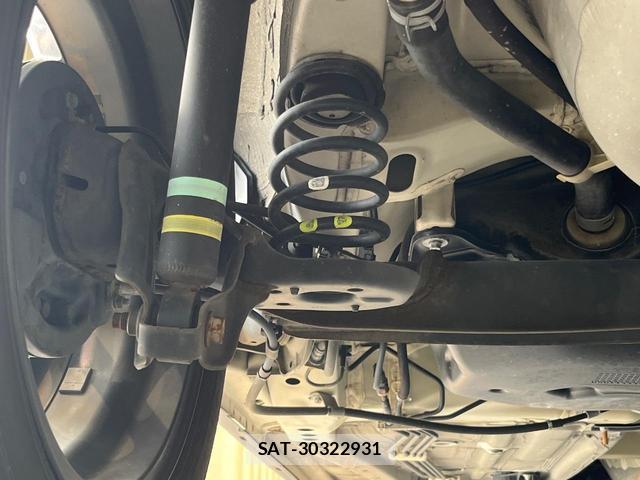 Suzuki X BEE 2018-08 8551710-19
