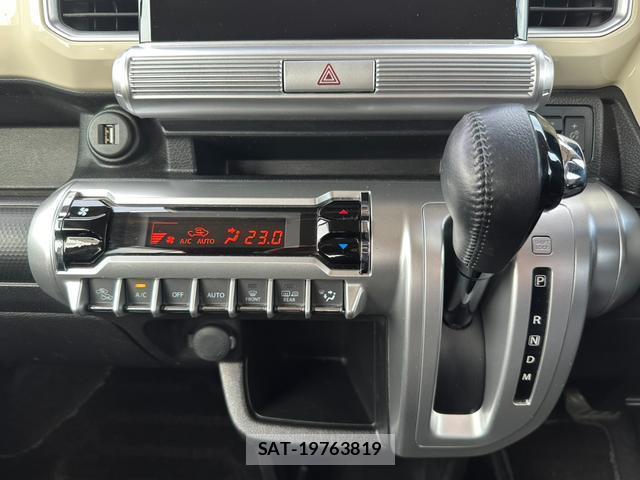 Suzuki X BEE 2018-09 8552038-11