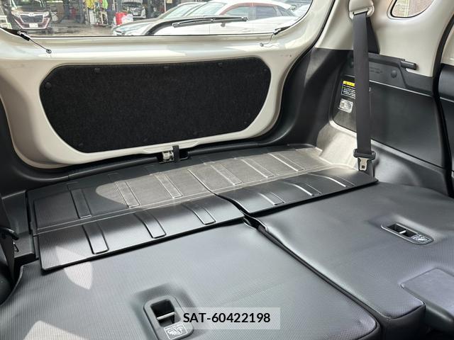 Suzuki X BEE 2020-02 8552040-9