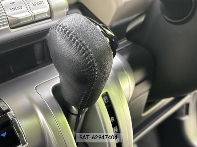 Suzuki X BEE 2019-07 8552264-16