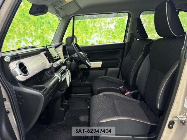 Suzuki X BEE 2019-07 8552264-5