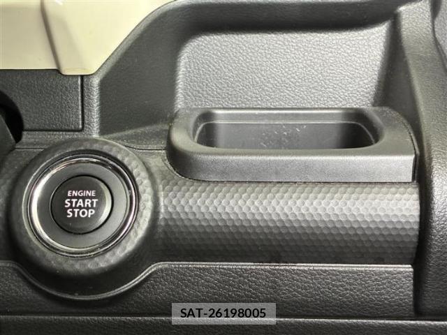 Suzuki X BEE 2019-12 8552591-13