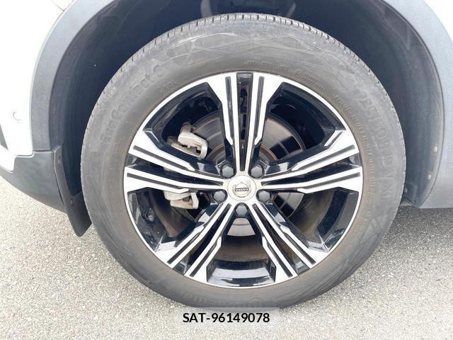 Volvo XC40 2021-09 8546823-13
