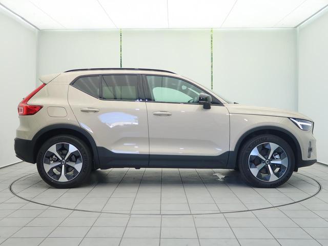 Volvo XC40 2025-12 8547279-16