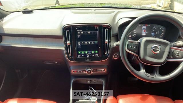 Volvo XC40 2019-05 8550280-2