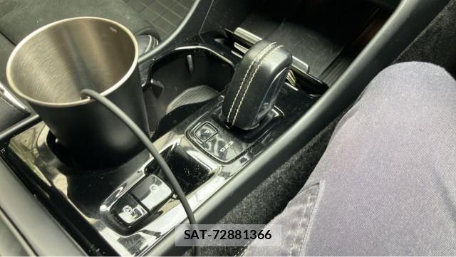 Volvo XC40 2020-11 8550403-14