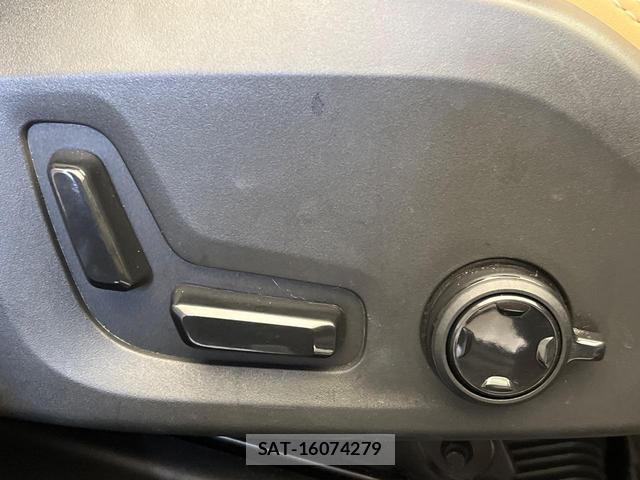 Volvo XC60 2021-10 8545578-10