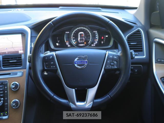 Volvo XC60 2017-07 8545640-11