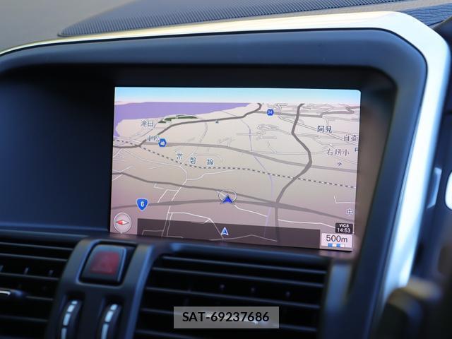 Volvo XC60 2017-07 8545640-16