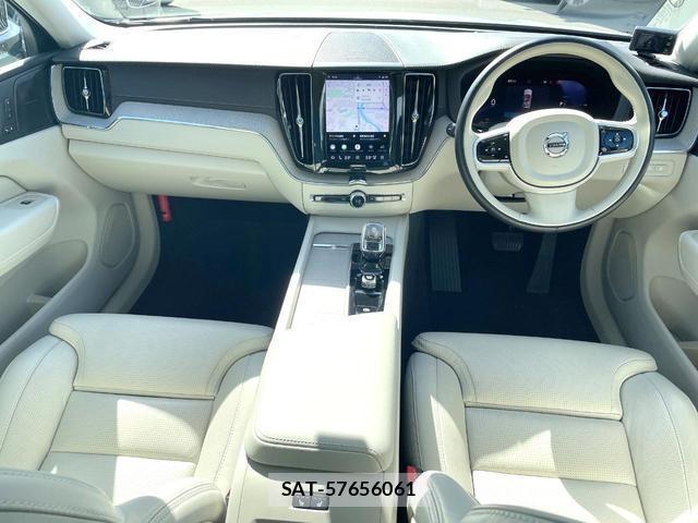 Volvo XC60 2022-04 8546822-1