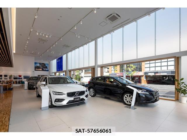 Volvo XC60 2022-04 8546822-3