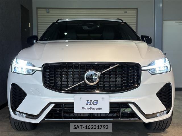 Volvo XC60 2021-10 8548646-7