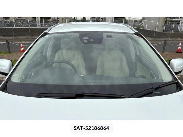 Volvo XC60 2014-12 8548771-14