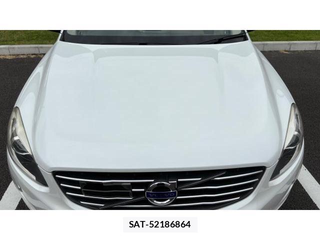 Volvo XC60 2014-12 8548771-15