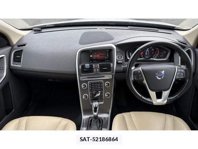 Volvo XC60 2014-12 8548771-4