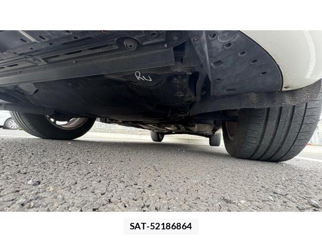 Volvo XC60 2014-12 8548771-9