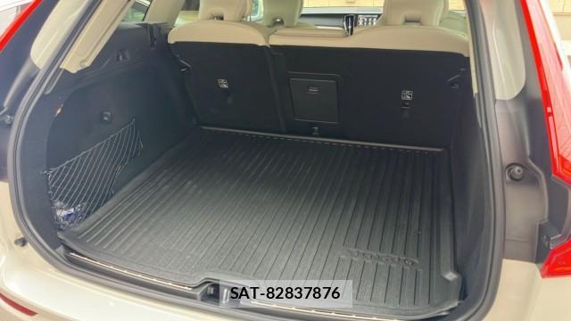 Volvo XC60 2024-03 8550300-17