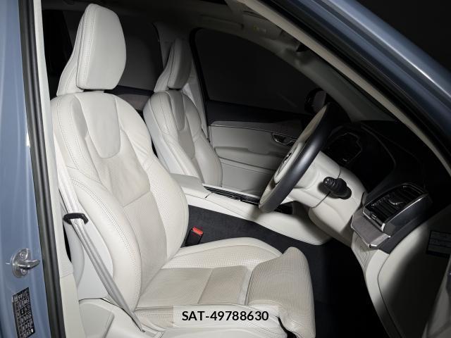 Volvo XC90 2023-02 8548714-4