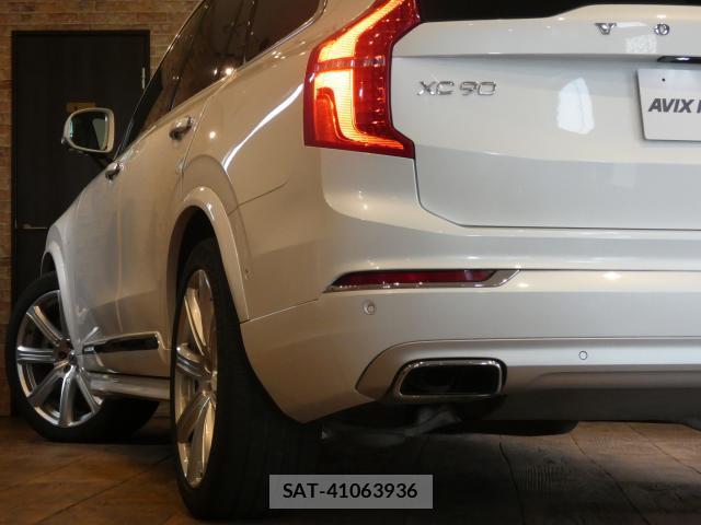 Volvo XC90 2017-02 8552088-6