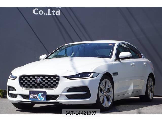 Jaguar XE 2019-10 8552116-1