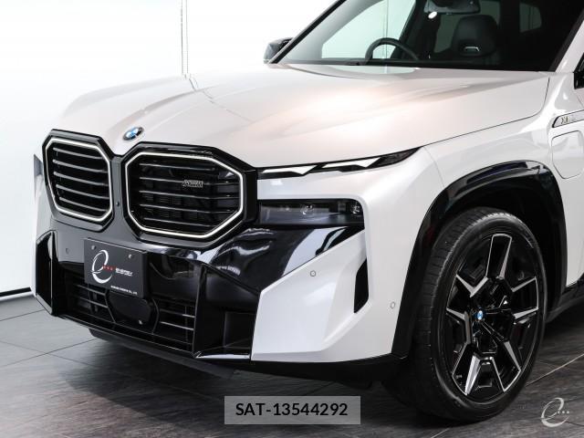 Bmw XM 2024-01 8546330-18