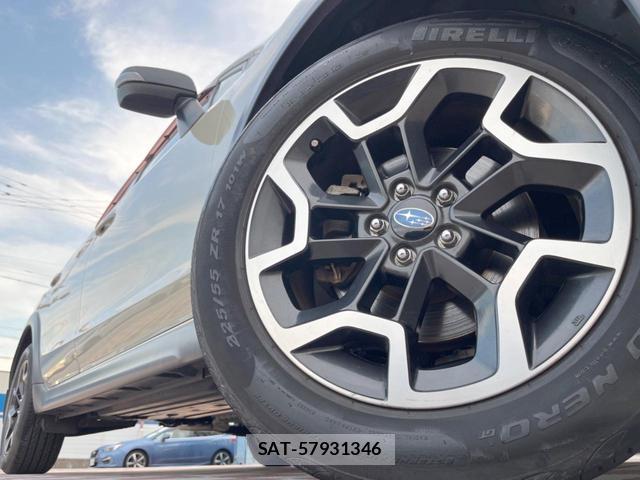 Subaru XV 2016-08 8548966-11