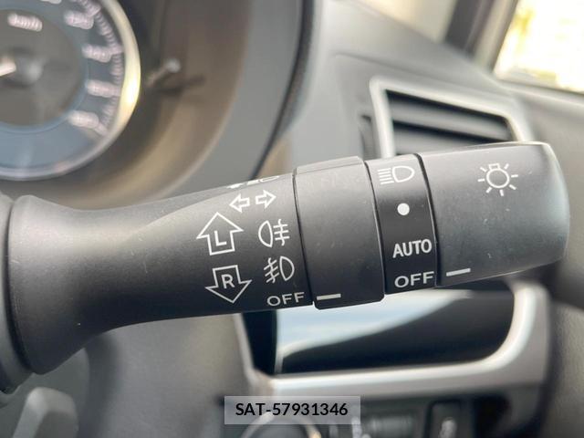 Subaru XV 2016-08 8548966-6