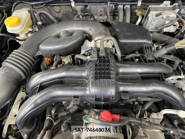Subaru XV 2013-08 8549016-16