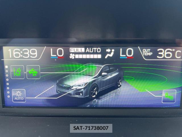 Subaru XV 2017-07 8549244-2