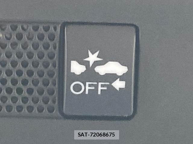 Subaru XV 2018-03 8549270-6