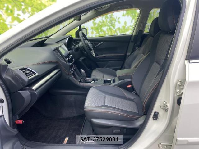 Subaru XV 2018-01 8549604-5