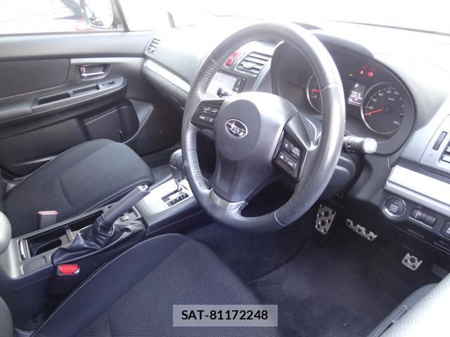 Subaru XV 2013-07 8549726-11