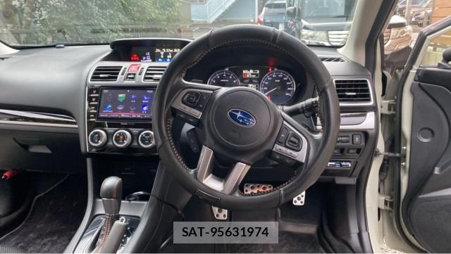 Subaru XV 2015-11 8550218-16