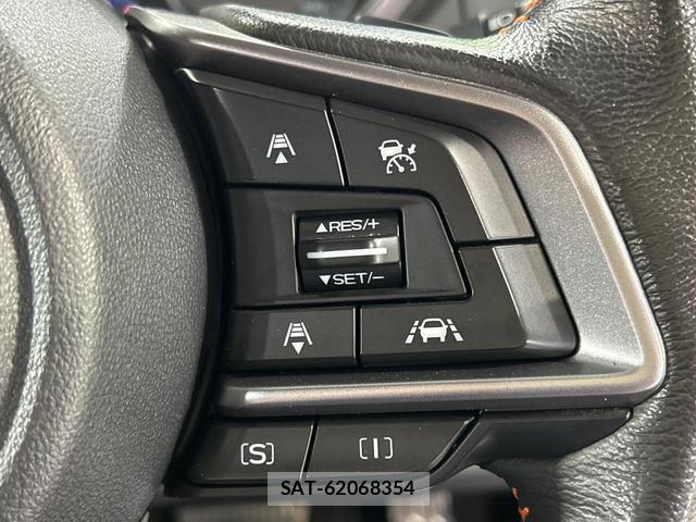 Subaru XV 2017-08 8550671-4