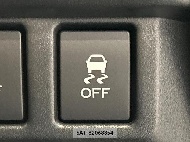 Subaru XV 2017-08 8550671-9