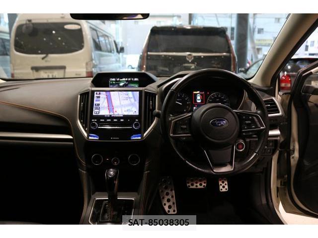 Subaru XV 2017-08 8551429-2
