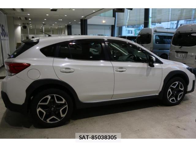Subaru XV 2017-08 8551429-3