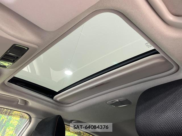 Subaru XV 2015-04 8552066-2