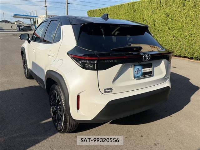 Toyota YARIS CROSS 2025-07 8546054-8