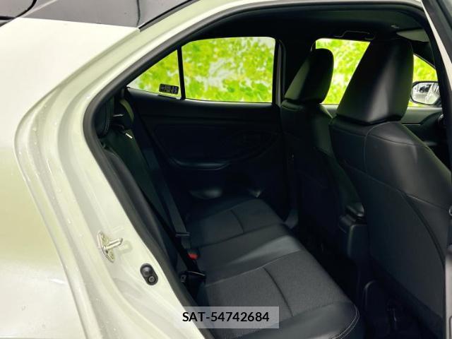Toyota YARIS CROSS 2025-10 8546748-4
