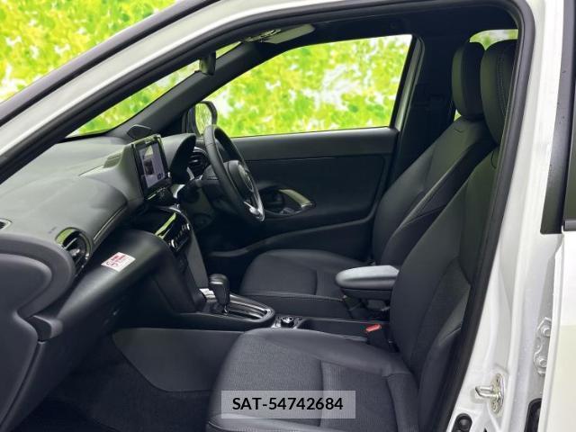 Toyota YARIS CROSS 2025-10 8546748-5