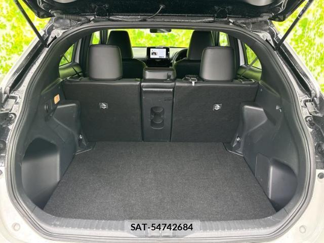 Toyota YARIS CROSS 2025-10 8546748-7