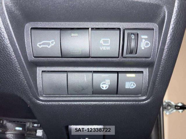 Toyota YARIS CROSS 2025-06 8547896-13