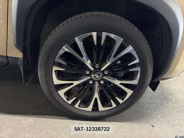 Toyota YARIS CROSS 2025-06 8547896-8