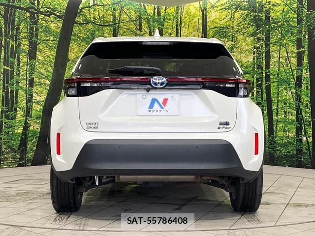 Toyota YARIS CROSS 2021-07 8548066-14