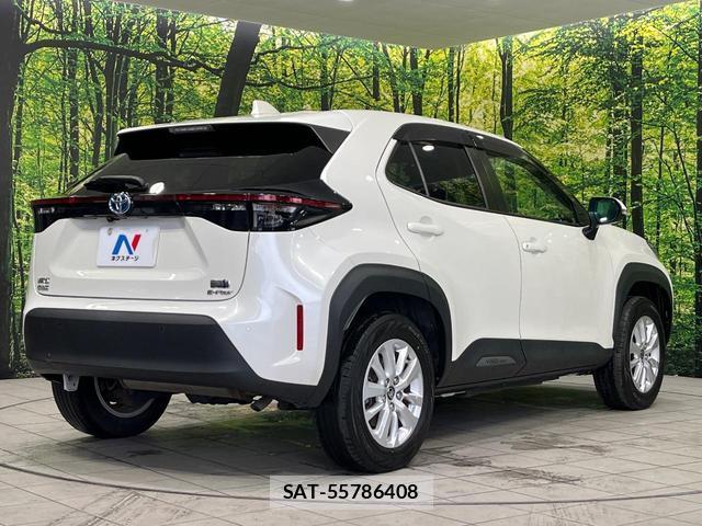 Toyota YARIS CROSS 2021-07 8548066-16