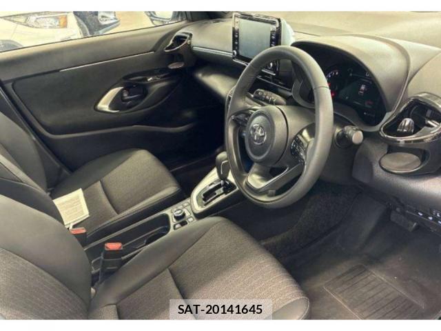 Toyota YARIS CROSS 2023-07 8548166-2