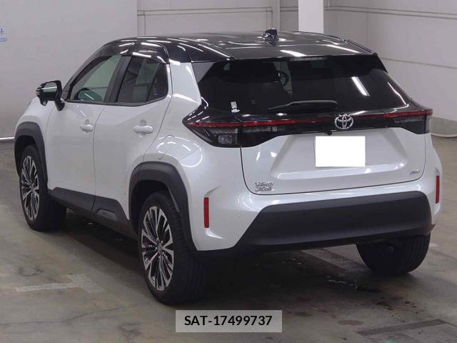 Toyota YARIS CROSS 2023-08 8548238-1